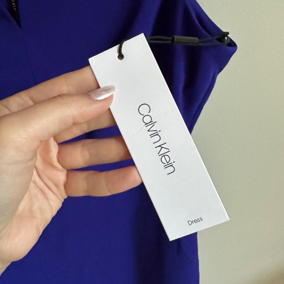 NWT Calvin Klein Blue Sleeveless Sheath Dress with Gold Hardware - Picture 4 of 8